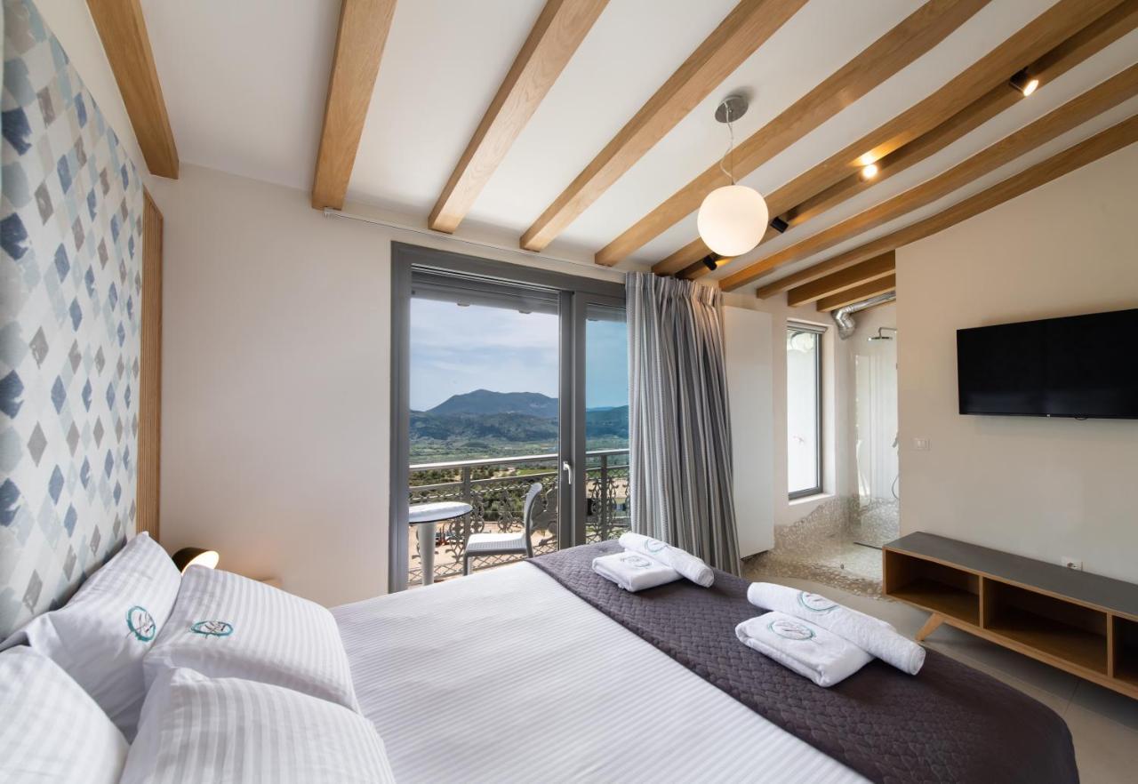 Aelia Suites Agios Petros  Екстер'єр фото