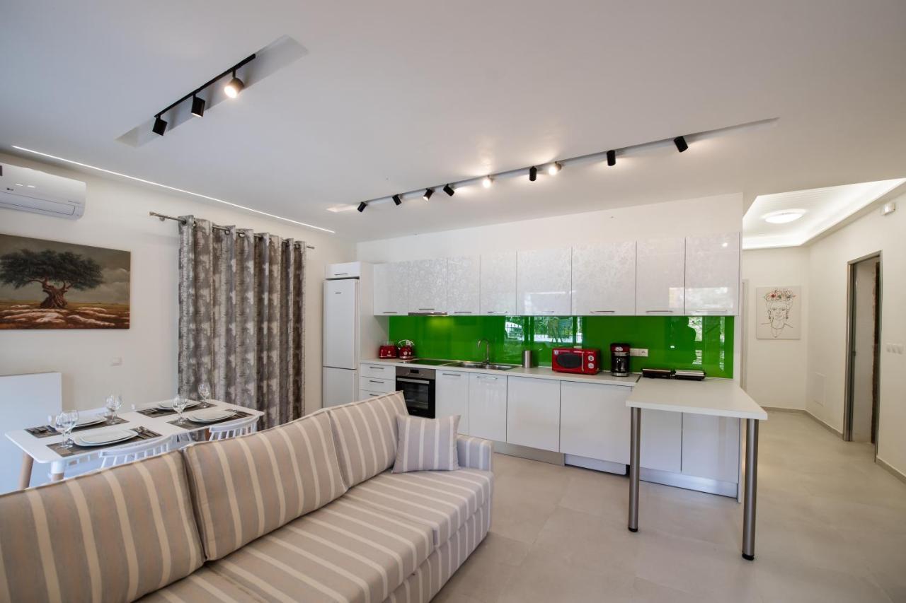 Aelia Suites Agios Petros  Екстер'єр фото